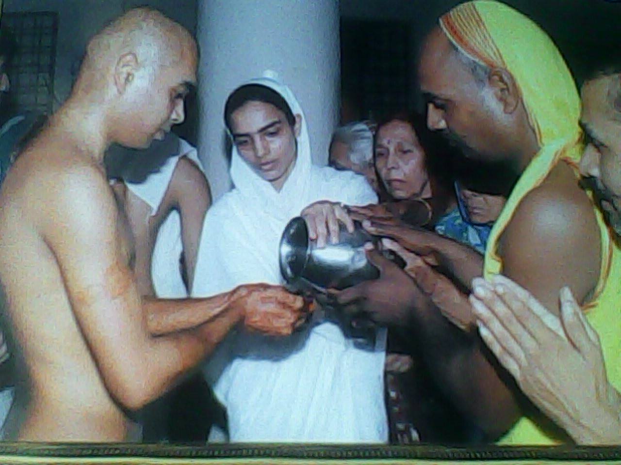 Muni Shri 108 Pranav Sagar Ji Maharaj