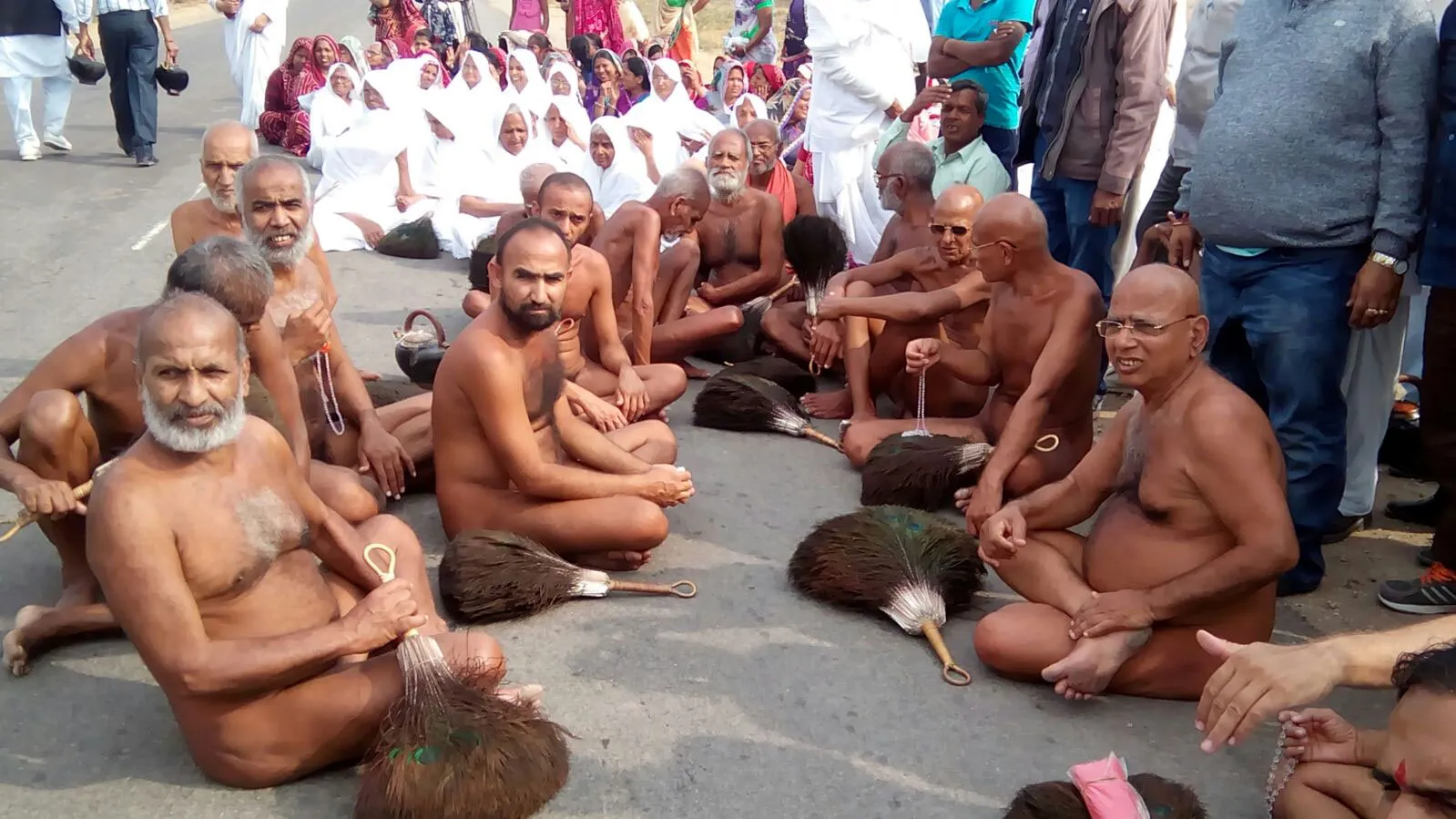 28 Primary Virtues (Mahagun) of Digambara Monks