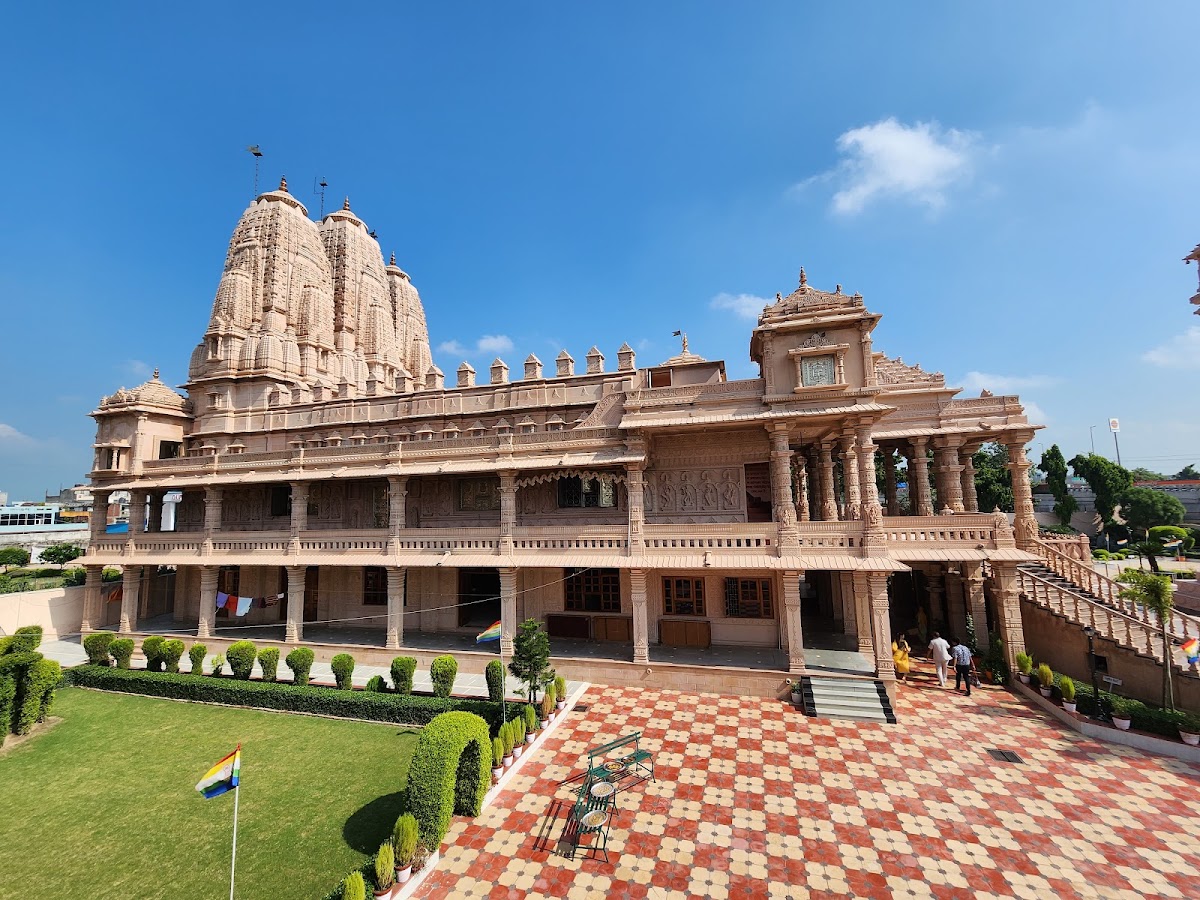 Sacred Darshan of Gupti Dhaam Digamber Jain Mandir - Moolnayak Bhagwan Jinendra Dev