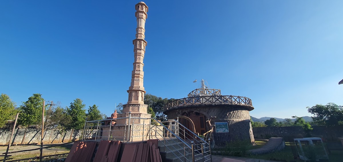 Sacred Darshan of Shri Digambar Jain Vardhaman Tirth Kshetra - Moolnayak Bhagwan Jinendra Dev