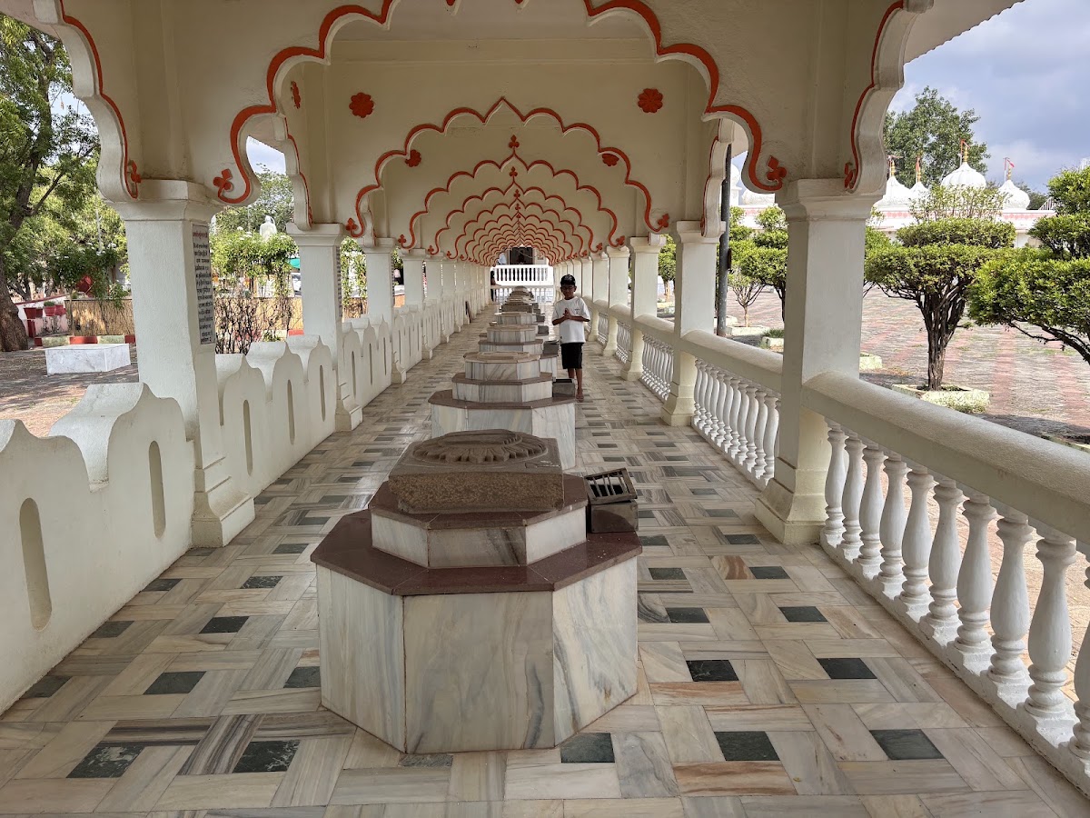 Sacred Darshan of Gommatgiri Digambar Jain Mandir - Moolnayak Bhagwan Jinendra Dev